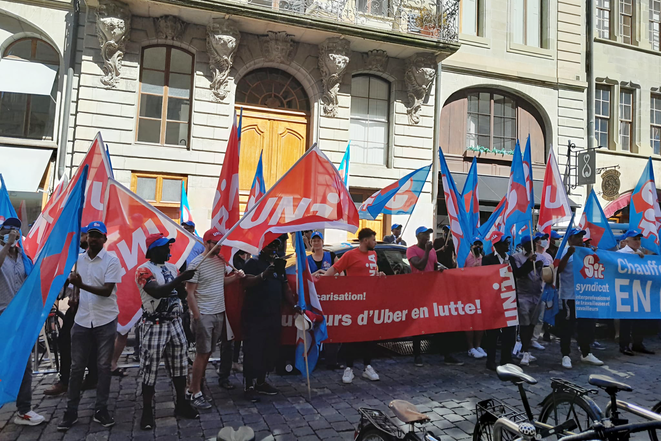 Protestation de chauffeurs et chauffeuses Uber à Genève 