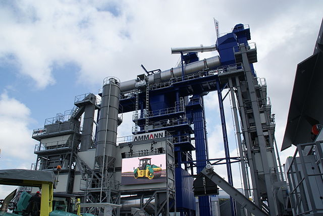 Un impianto per la produzione di catrame costruito dalla Ammann
