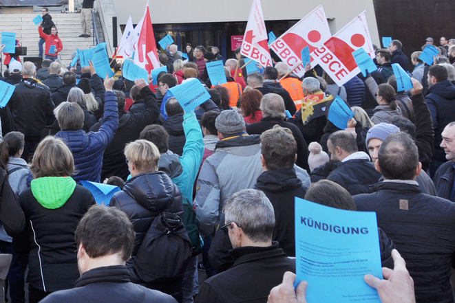 Manifestation 2018 à Bâle contre les liecenciement chez Novartis