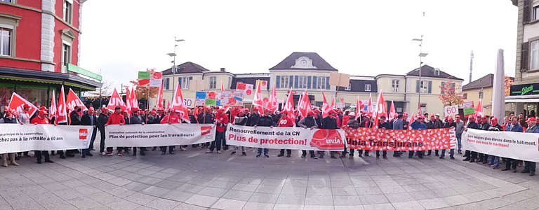 300 Bauarbeiter aus dem Jura kamen in Delémont zur Protestkundgebung