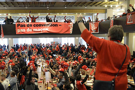 L&#039;edilizia si ferma: i lavoratori edili di La Chaux-de-Fonds lottano per i loro diritti!
