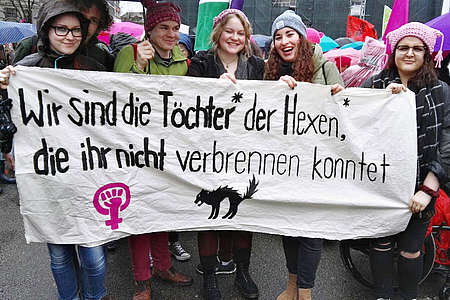 Oltre 15&#039;000 persone alla women&#039;s march a Zurigo