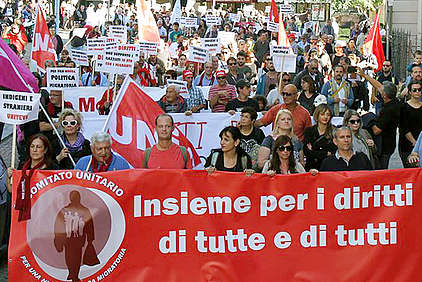 Manifestazione a Bellinzona, il 16.10.2017: «Insieme per i diritti di tutte e di tutti»