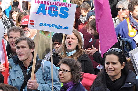 Demo für Lohngleichheit, 7. März 2015