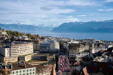 Gemeinsame Demo der Westschweizer Bauarbeiter in Lausanne (Foto: Manu Friederich)