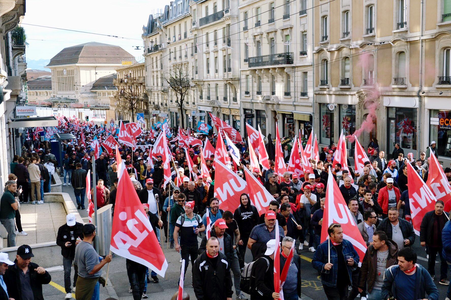 Gemeinsame Demo der Westschweizer Bauarbeiter in Lausanne