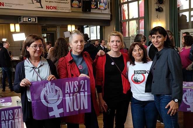 Unia-Frauen am Abstimmungssonntag, 25. September in Bern