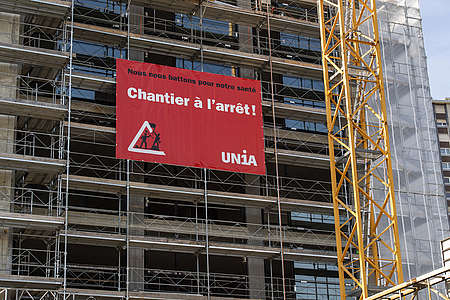 La protestation continue: A Genève aussi, la construction est à l&#039;arrêt! (photo: Thierry Porchet)
