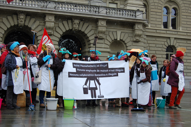 Azione di protesta a Berna per i diritti dei sans papiers 