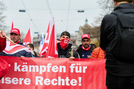 Bau-Protesttag in Zürich (Foto: Manu Friederich)