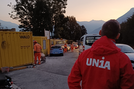 Preparativi per la protesta dei lavoratori edili in Ticino