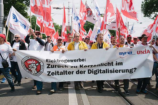 Demonstration der Elektiker in Zürich
