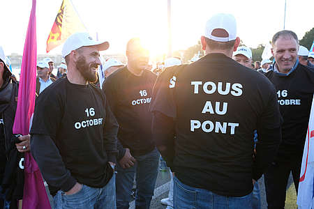 Die Proteste gehen weiter: Auch in Genf steht der Bau still!