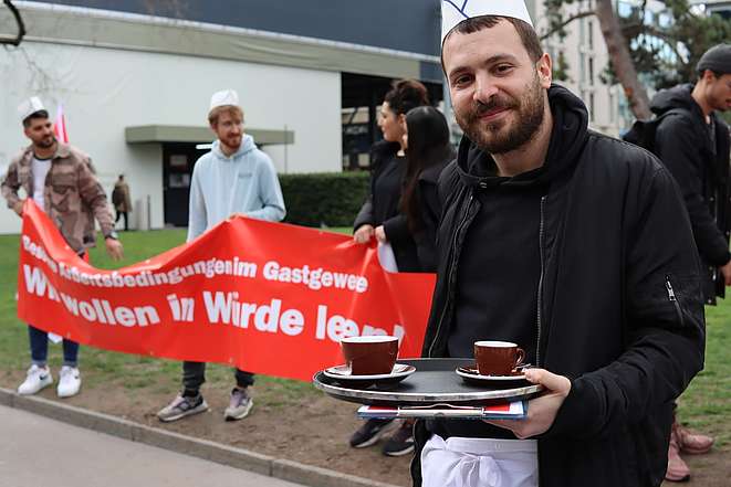 Action syndicale devant Globus à Zurich