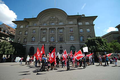 Gewerkschaftliche Kundgebung vor der Nationalbank
