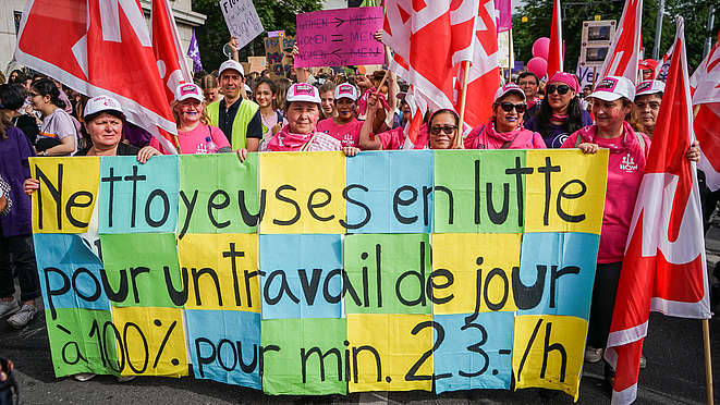 Employées du nettoyage à Genève lors de la grève des femmes